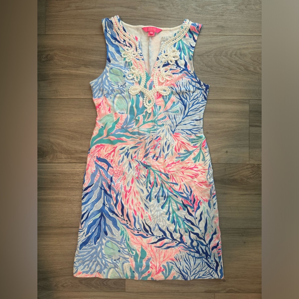 Lilly Pulitzer Pink and Blue Dress XXS
Offering Free shipping!